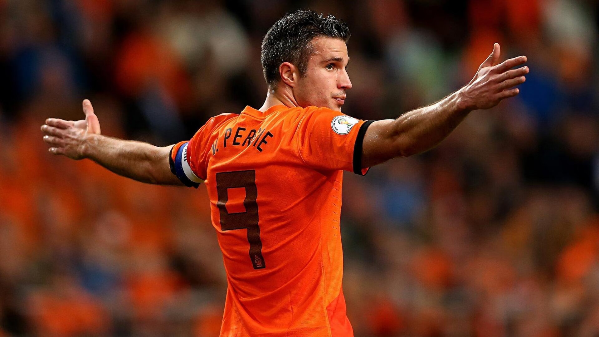 开云官方网站-“2025世界运动会：高新体育中心举重选手冲刺新纪录，赛事高潮迭起”